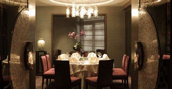 Million Dragon Hotel (Formerly 