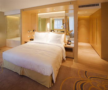 Million Dragon Hotel (Formerly 