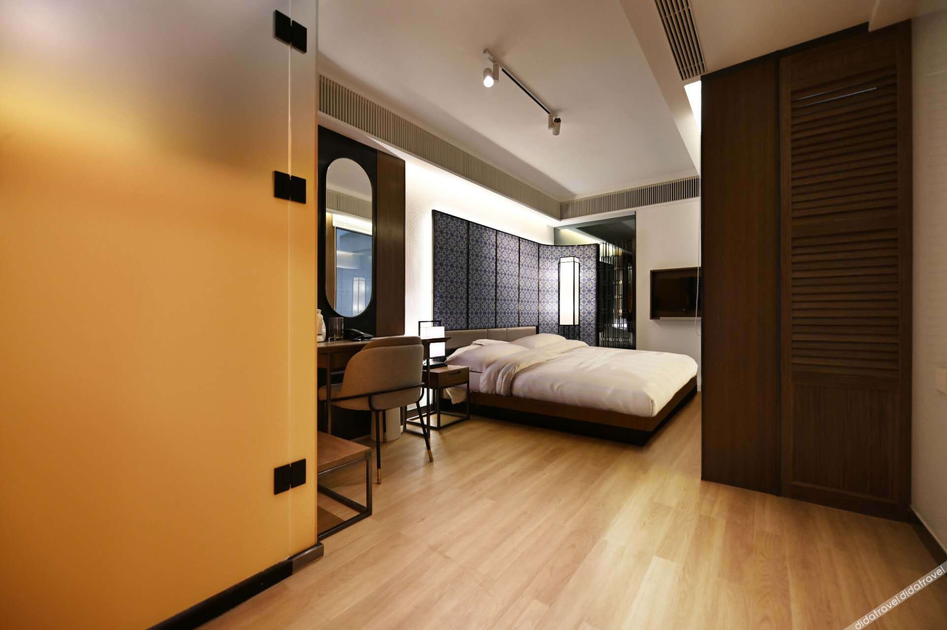 The Lotus House 2*
