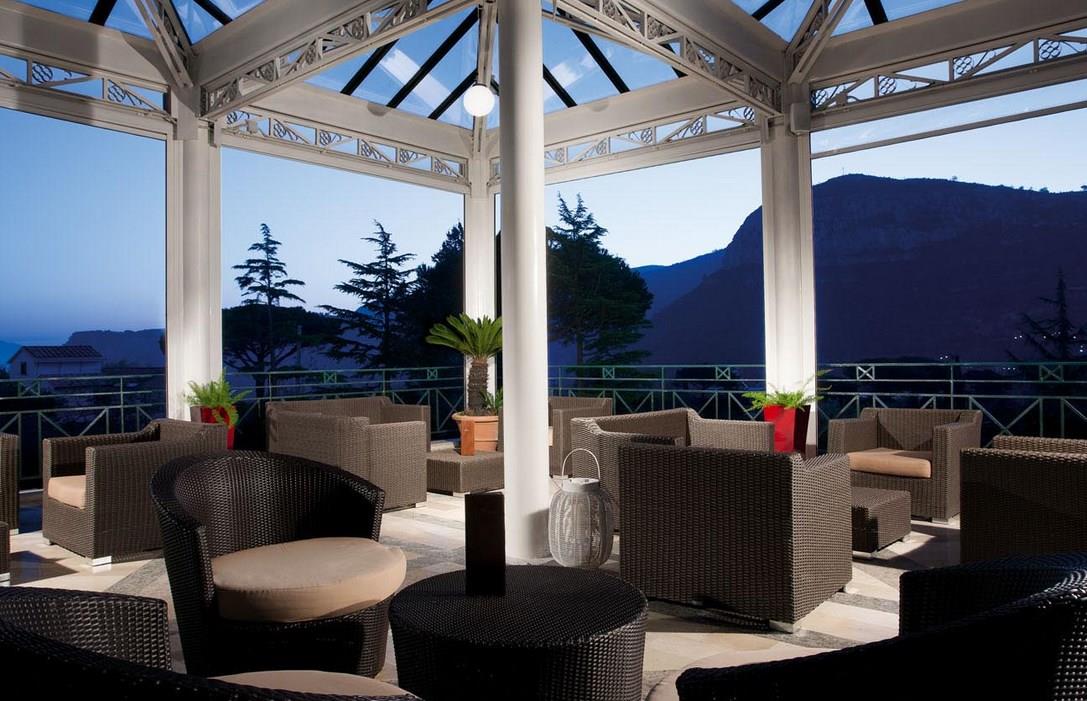 Grand Hotel Nastro Azzurro & Occhio Marino Resort 4*