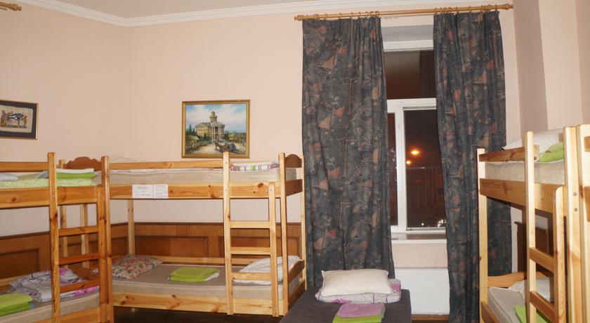 Туры в Apple Hostel