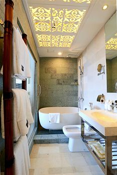 Sojourn Spa Hotel Melaka 4*