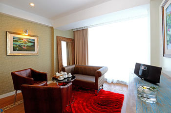 Sojourn Spa Hotel Melaka 4*