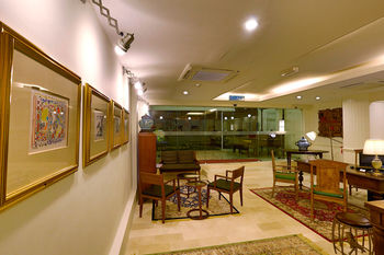 Sojourn Spa Hotel Melaka 4*