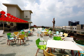 Sojourn Spa Hotel Melaka 4*