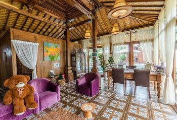 Sojourn Spa Hotel Melaka 4*