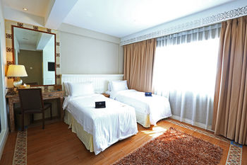 Sojourn Spa Hotel Melaka 4*