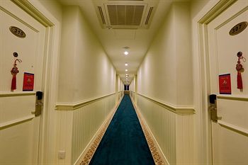 Sojourn Spa Hotel Melaka 4*