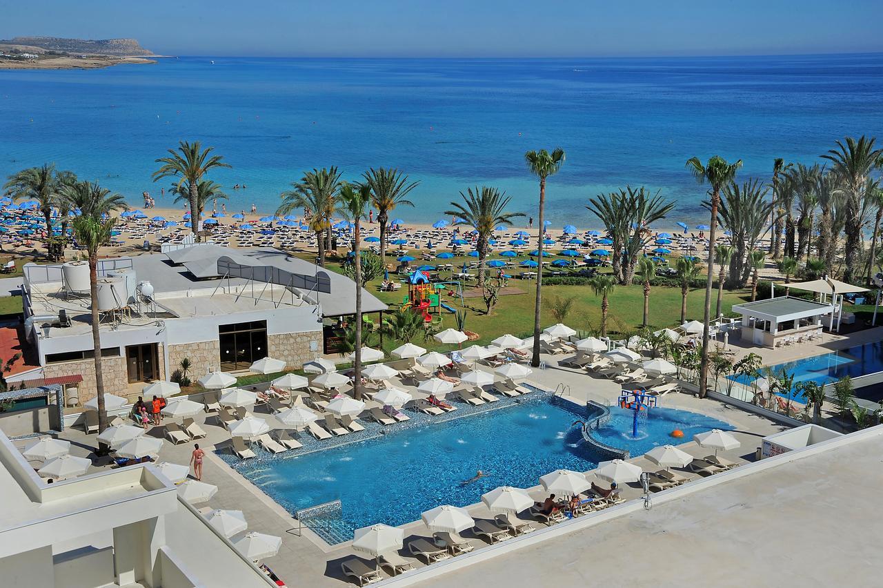 Nelia Beach Hotel 3*