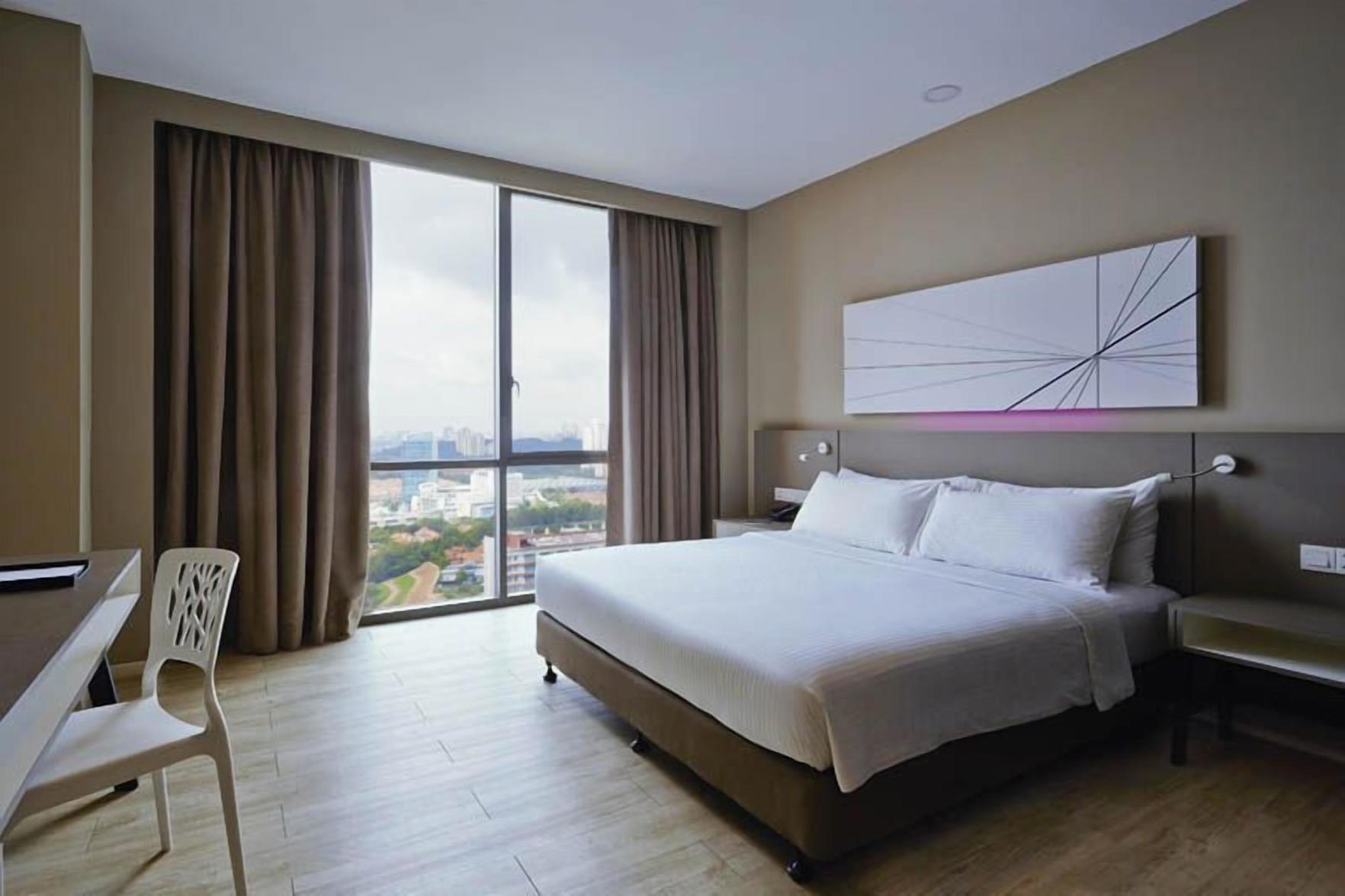 QQ Hotel Rooms Damansara Perdana 2*
