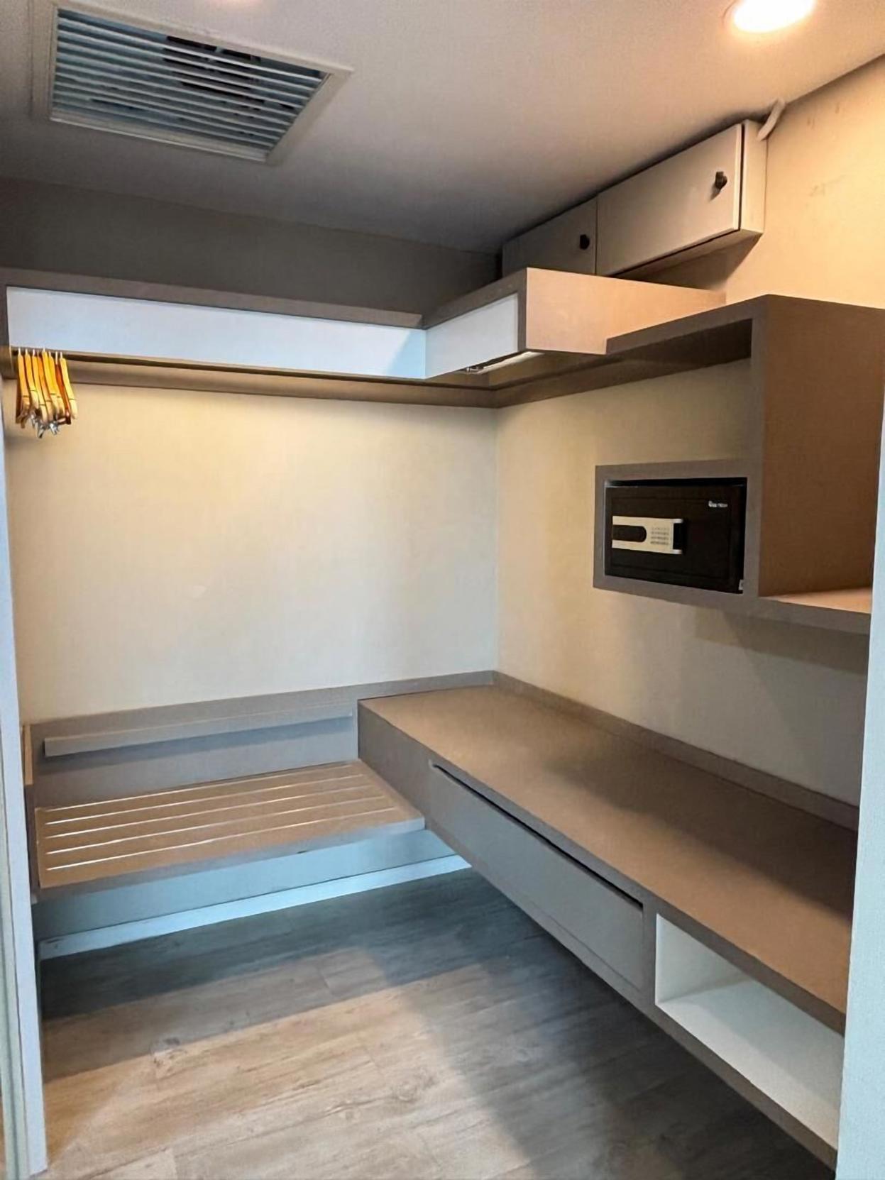 QQ Hotel Rooms Damansara Perdana 2*