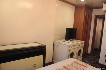 Camelot Hotel Quezon City powered by Cocotel 3*