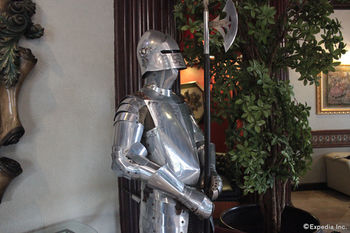 Camelot Hotel Quezon City powered by Cocotel 3*