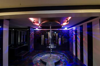 Victoria Court Hillcrest - Pasig 2*