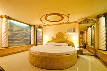Victoria Court Hillcrest - Pasig 2*