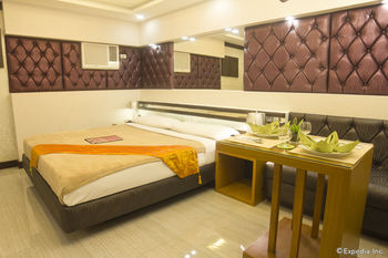 Victoria Court Las Pinas 3*