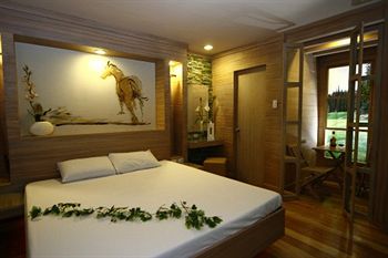 Victoria Court Suites - Pasig 3*