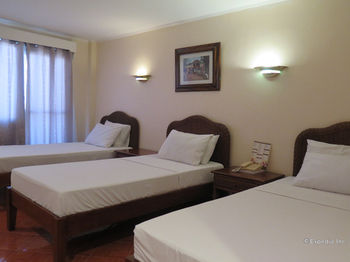 Vacation Hotel Cebu 3*