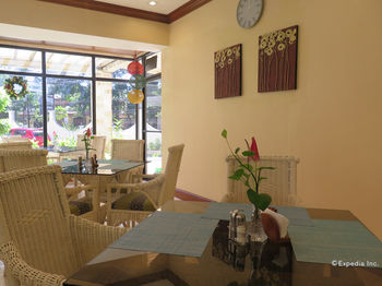 Vacation Hotel Cebu 3*