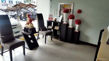 Lorenzzo Suites Hotel 2*