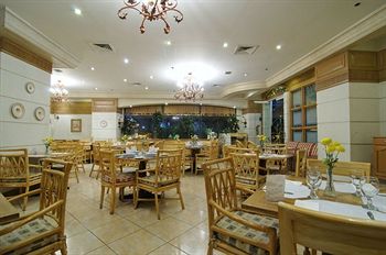 Tiara Oriental Hotel Makati powered by Cocotel 3*