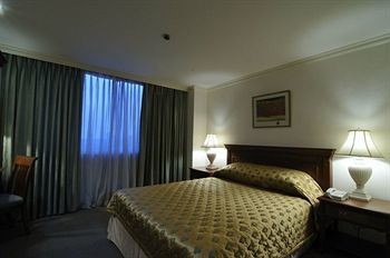 Tiara Oriental Hotel Makati powered by Cocotel 3*