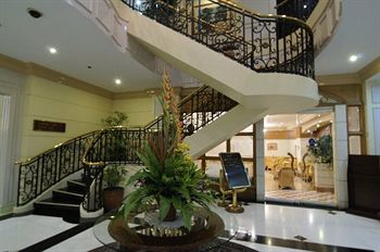 Tiara Oriental Hotel Makati powered by Cocotel 3*