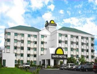 Real Family Hotel (formerly Days Hotel Batangas) 3*