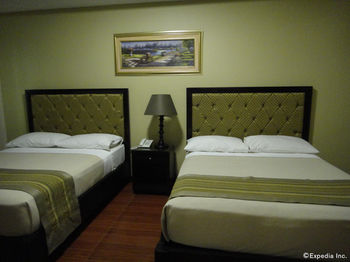 Prism Hotel 3*