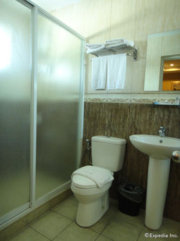 Prism Hotel 3*