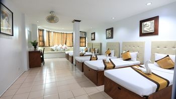 Loreland Farm Resort 3*