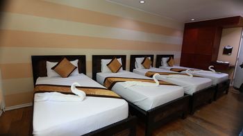 Loreland Farm Resort 3*