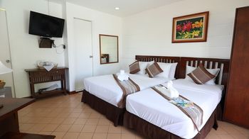 Loreland Farm Resort 3*