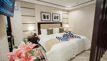 Azzurro Hotel 3*