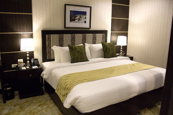 Azzurro Hotel 3*