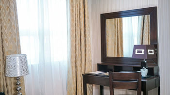 Azzurro Hotel 3*