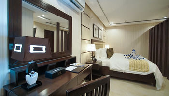 Azzurro Hotel 3*