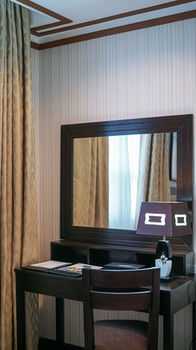 Azzurro Hotel 3*