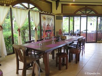 Cintai - Coritos Garden Hotel 4*