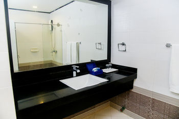 Forest Crest Nature Hotel and Resort 3*