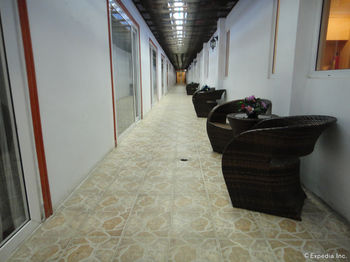 Sunlight Hotel Puerto Princesa 3*