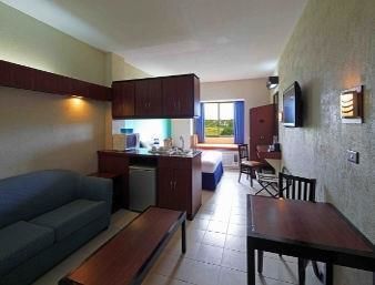 Microtel by Wyndham Eagle Ridge 3*
