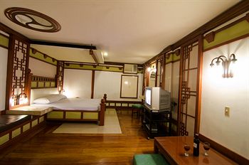 Victoria Court San Fernando - Pampanga 3*
