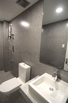 Zpad Residences 2*