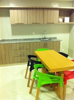 Zpad Residences 2*