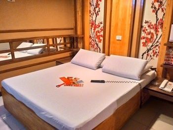 Hotel Sogo - Quezon Avenue 2*