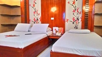 Hotel Sogo - Quezon Avenue 2*