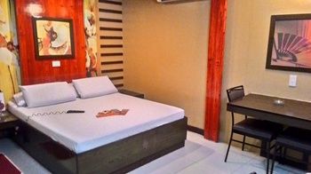 Hotel Sogo - Quezon Avenue 2*