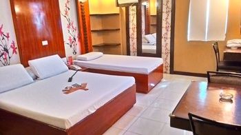 Hotel Sogo - Quezon Avenue 2*