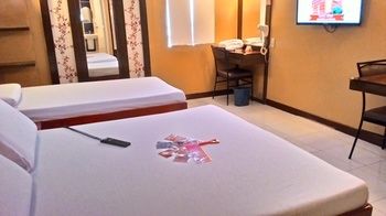 Hotel Sogo - Quezon Avenue 2*